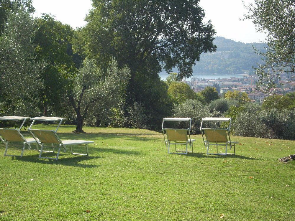 B&B Renzano Bedrooms ซาโล ภายนอก รูปภาพ